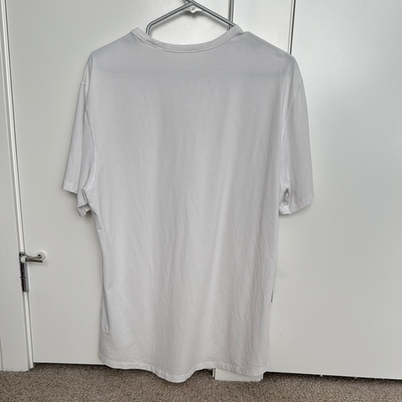 lululemon athletica White Short Sleeve Tee - Picture 2 of 3